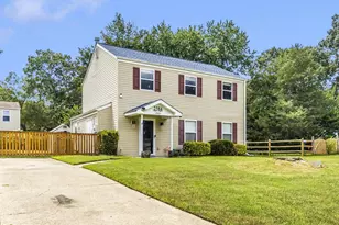 2584 Sussex Ct, Waldorf, MD 20602 - Photo 2