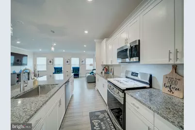 11426 Saint Luke Drive, White Plains, MD 20695 - Photo 12