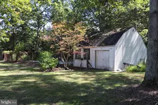 9343 Clifford Dr, White Plains, MD 20695 - Photo 6