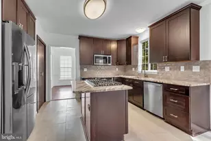 2325 Ashford Ln, Waldorf, MD 20603 - Photo 8