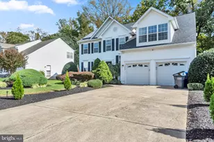 2325 Ashford Ln, Waldorf, MD 20603 - Photo 2