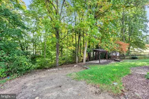 2325 Ashford Ln, Waldorf, MD 20603 - Photo 48