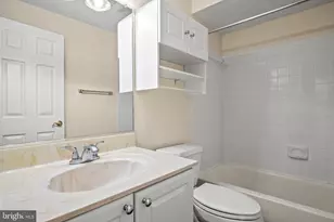8201 Bishopsgate Ln, White Plains, MD 20695 - Photo 34
