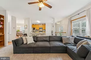 3735 Hastings Ct, White Plains, MD 20695 - Photo 10