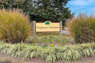 2073 Tanglewood Dr, Waldorf, MD 20601 - Photo 2