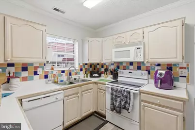 6836 Cologo Court, Waldorf, MD 20603 - Photo 18