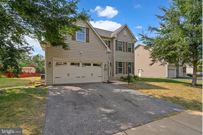 10465 Sugarberry Street, Waldorf, MD 20603 - Photo 2