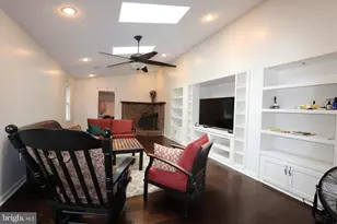 214 Washington Ave, La Plata, MD 20646 - Photo 38