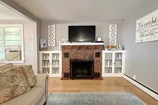 18284 Piedmont Dr, Cobb Island, MD 20625 - Photo 14