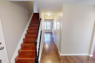 3719 Pecan Ct, Waldorf, MD 20602 - Photo 2