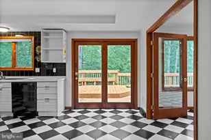 8095 Plowden Dr, La Plata, MD 20646 - Photo 48