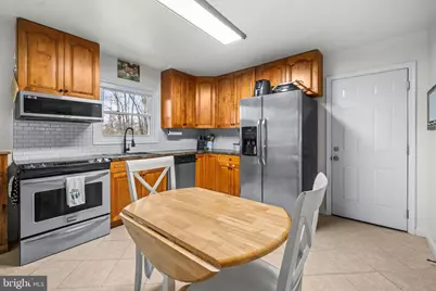 407 Harford Street, La Plata, MD 20646 - Photo 6