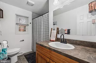 407 Harford St, La Plata, MD 20646 - Photo 14