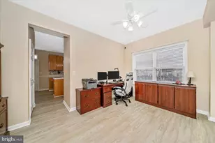 4300 Eagle Trace Ct, Waldorf, MD 20602 - Photo 8