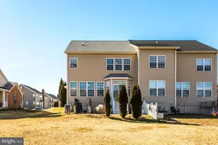 1028 Llano Dr, La Plata, MD 20646 - Photo 4