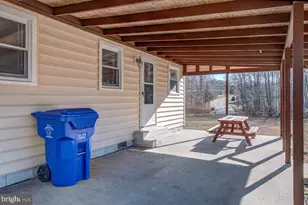 10605 Willetts Crossing Rd, White Plains, MD 20695 - Photo 20