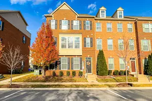 10942 St Patricks Pk Aly, Waldorf, MD 20603 - Photo 2