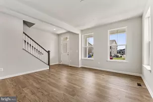 9898 Selkie Ln, Waldorf, MD 20601 - Photo 6