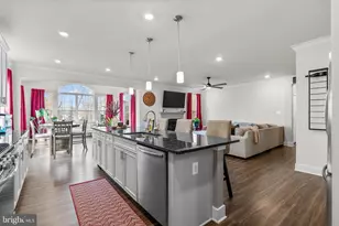 4148 Charles Dickens Dr, White Plains, MD 20695 - Photo 16