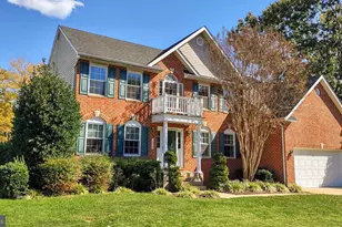 1052 Norfolk Dr, La Plata, MD 20646 - Photo 2