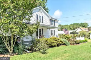 13100 Pine Grove Rd, Newburg, MD 20664 - Photo 2