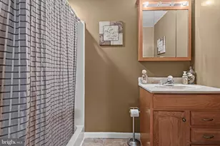 11255 Wildmeadows St, Waldorf, MD 20601 - Photo 32