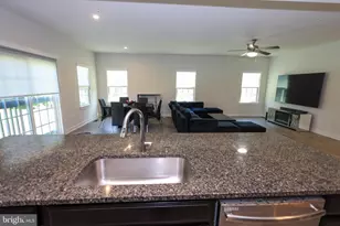 8881 Bancroft Dr, Waldorf, MD 20603 - Photo 8