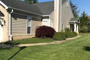 272 Williamsburg Cir, La Plata, MD 20646 - Photo 2