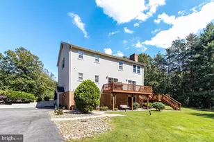 6095 Manor Ln, La Plata, MD 20646 - Photo 2