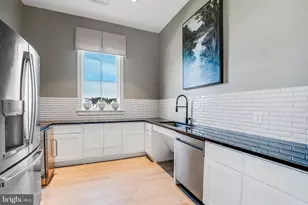 10634 Great Basin Pl, White Plains, MD 20695 - Photo 16