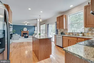 3023 Wildflower Dr, La Plata, MD 20646 - Photo 14