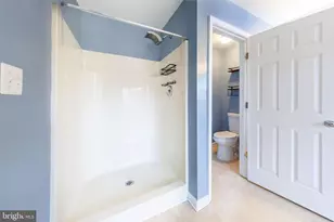 9402 Pep Rally Ln, Waldorf, MD 20603 - Photo 36