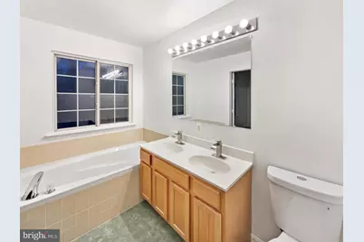 10800 Nautica Place, White Plains, MD 20695 - Photo 18