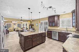 6955 Cony Ct, Waldorf, MD 20603 - Photo 10