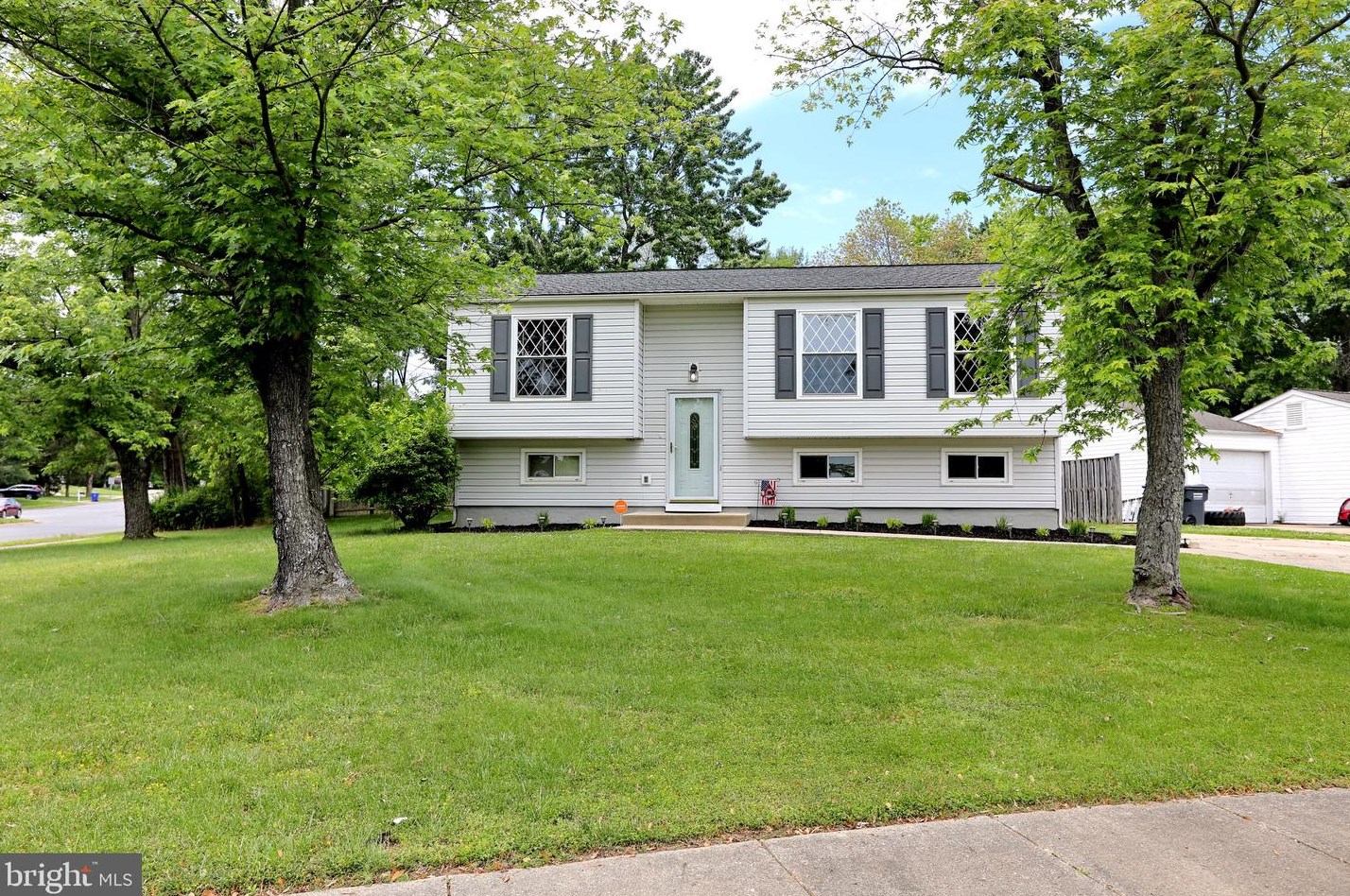 2215 Pinefield Way, Waldorf, MD 20601-3356