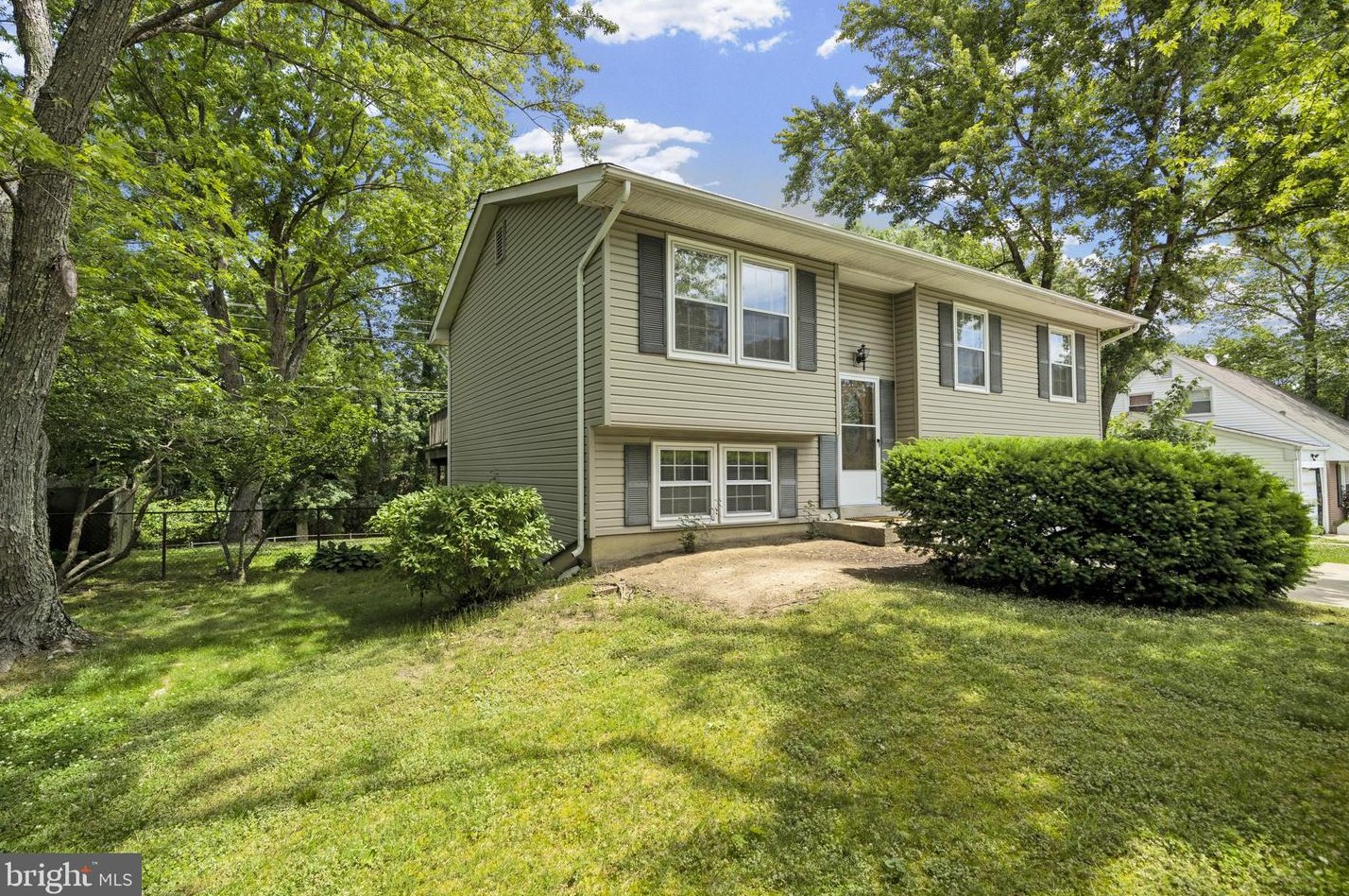 874 Copley Ave, Waldorf, MD 20602-2801