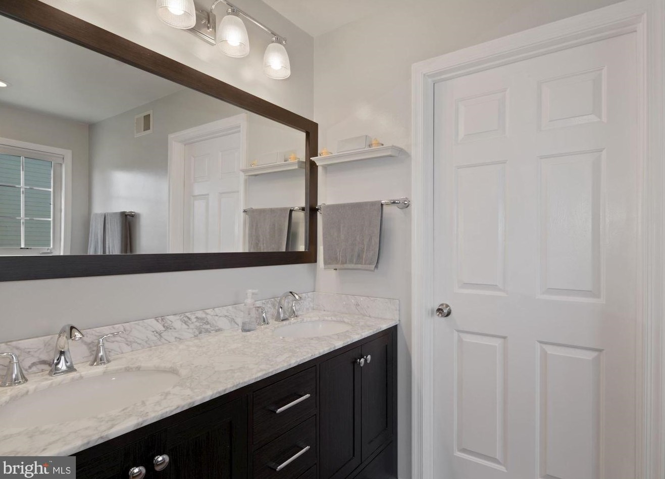 7 Lister Ln, Ridgely MD  21660-1941 exterior