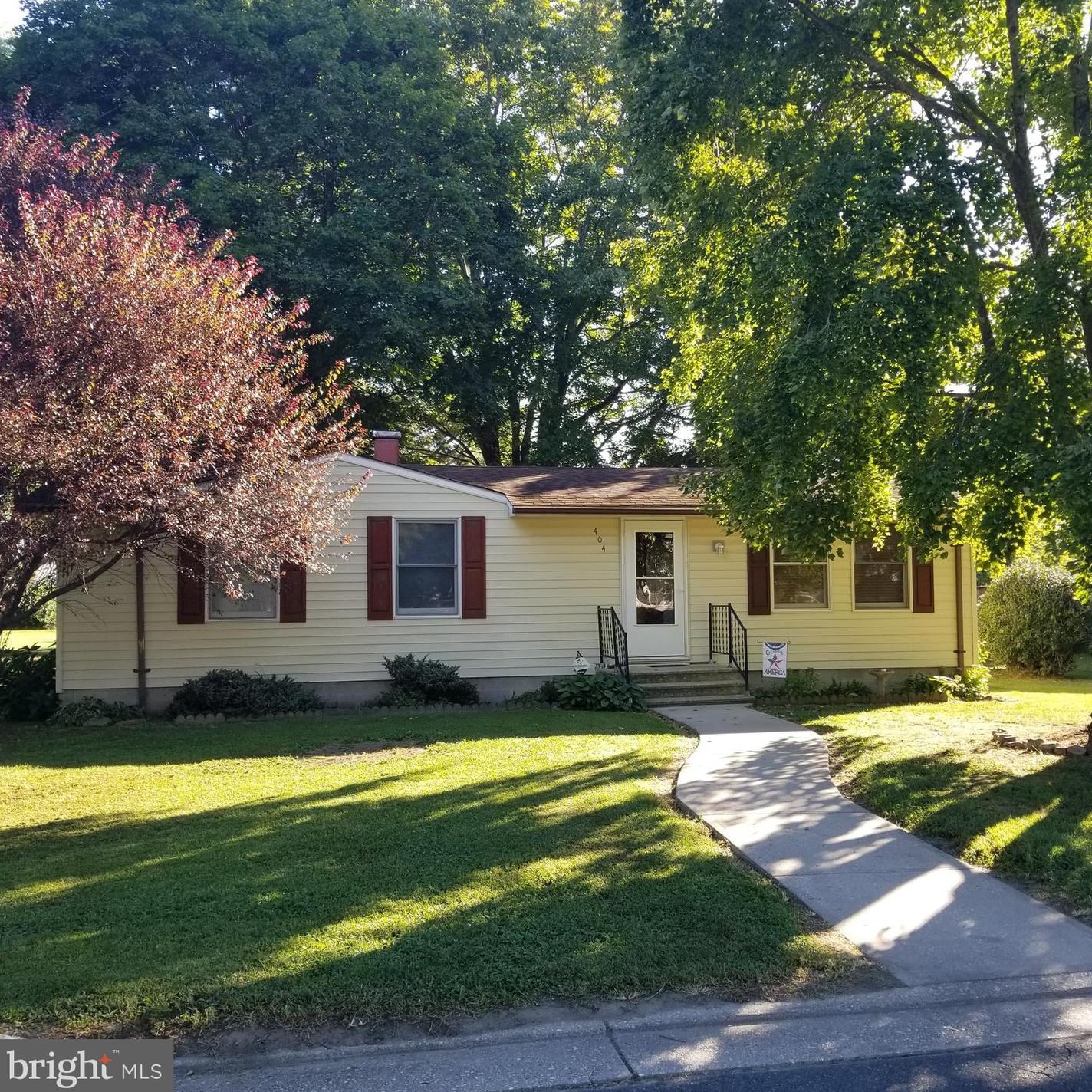 404 Maple Ave, Ridgely MD 21660-1951 exterior