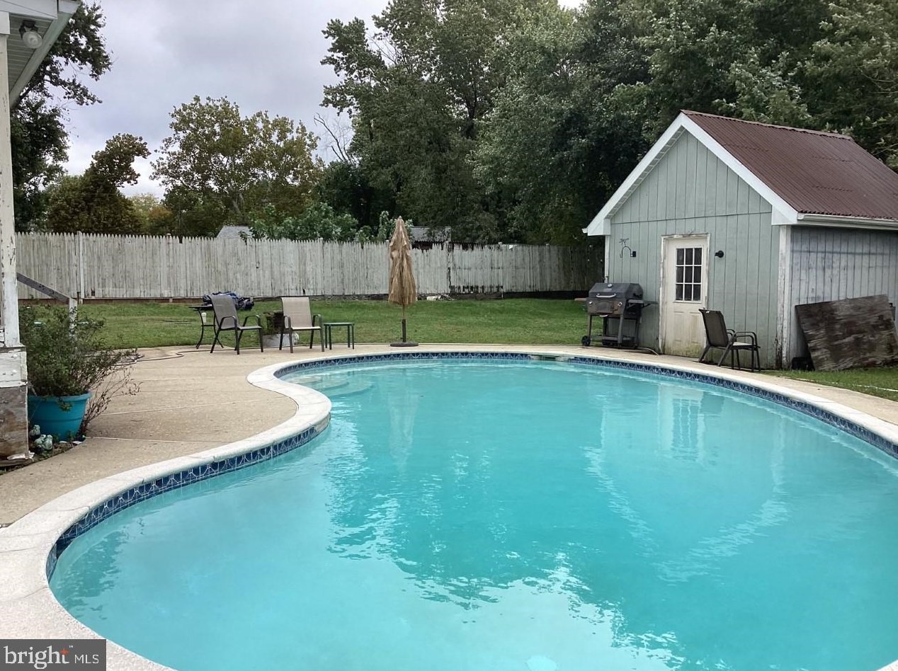 21973 Dover Bridge Rd, Preston, MD 21655