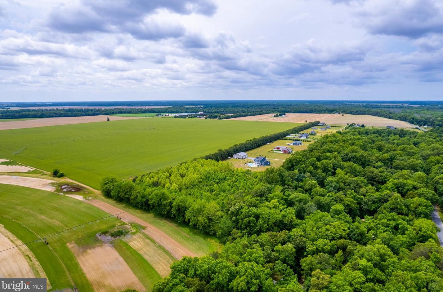 14645 Fox Chase Cir, Ridgely MD  21660-1426 exterior