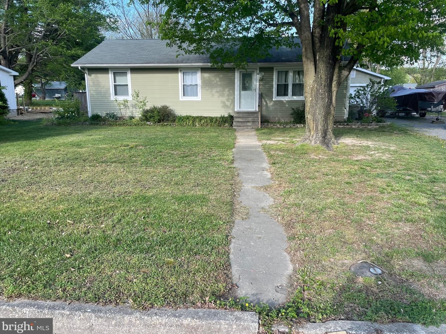 406 Maple Ave, Ridgely MD  21660-1907 exterior