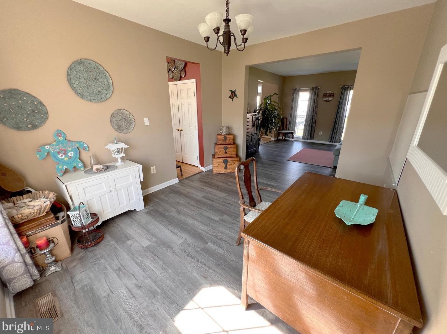 118 Lister Ln, Ridgely MD  21660-1944 exterior