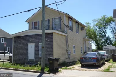 517 W Sunset Avenue, Greensboro, MD 21639 - Photo 1