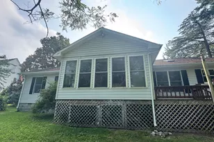 300 S 1st St, Denton, MD 21629 - Photo 32