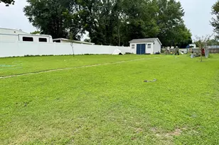 306 Bernard Ave, Greensboro, MD 21639 - Photo 8