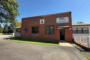 6 N Maple Ave, Ridgely, MD 21660 - Photo 1