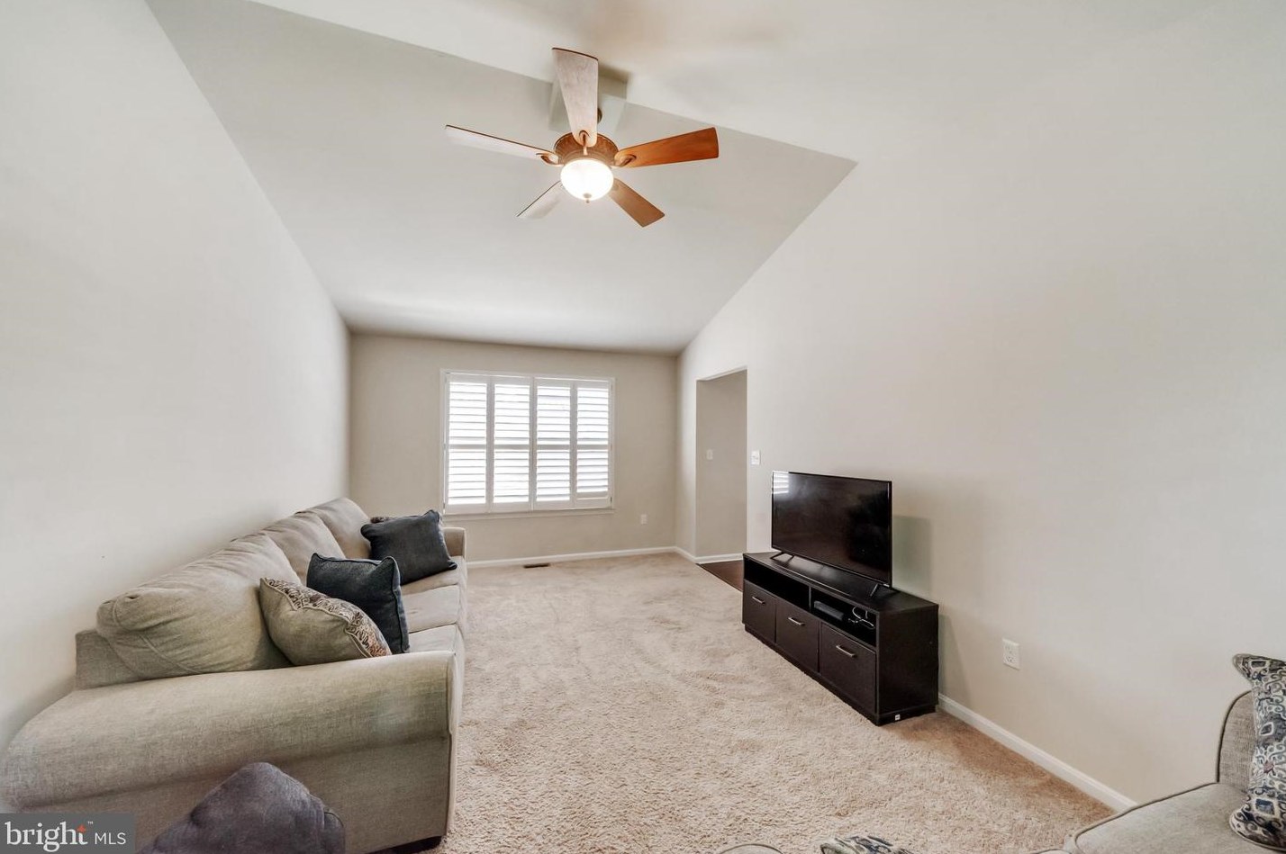 107 Ridge Ave, Taneytown MD  21787-2043 exterior