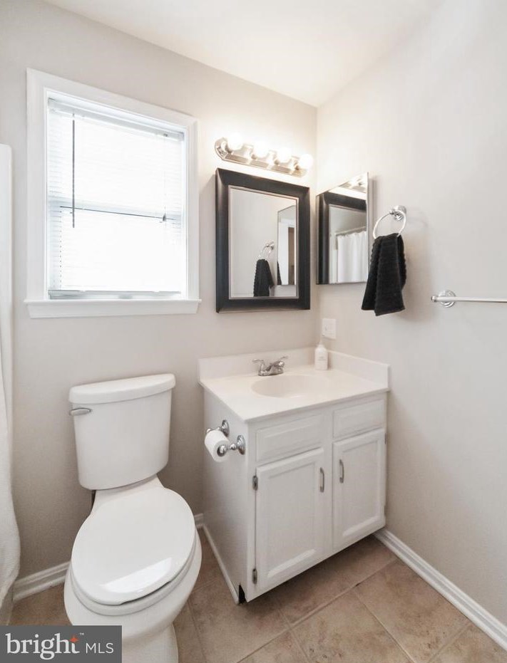 107 Ridge Ave, Taneytown MD  21787-2043 exterior