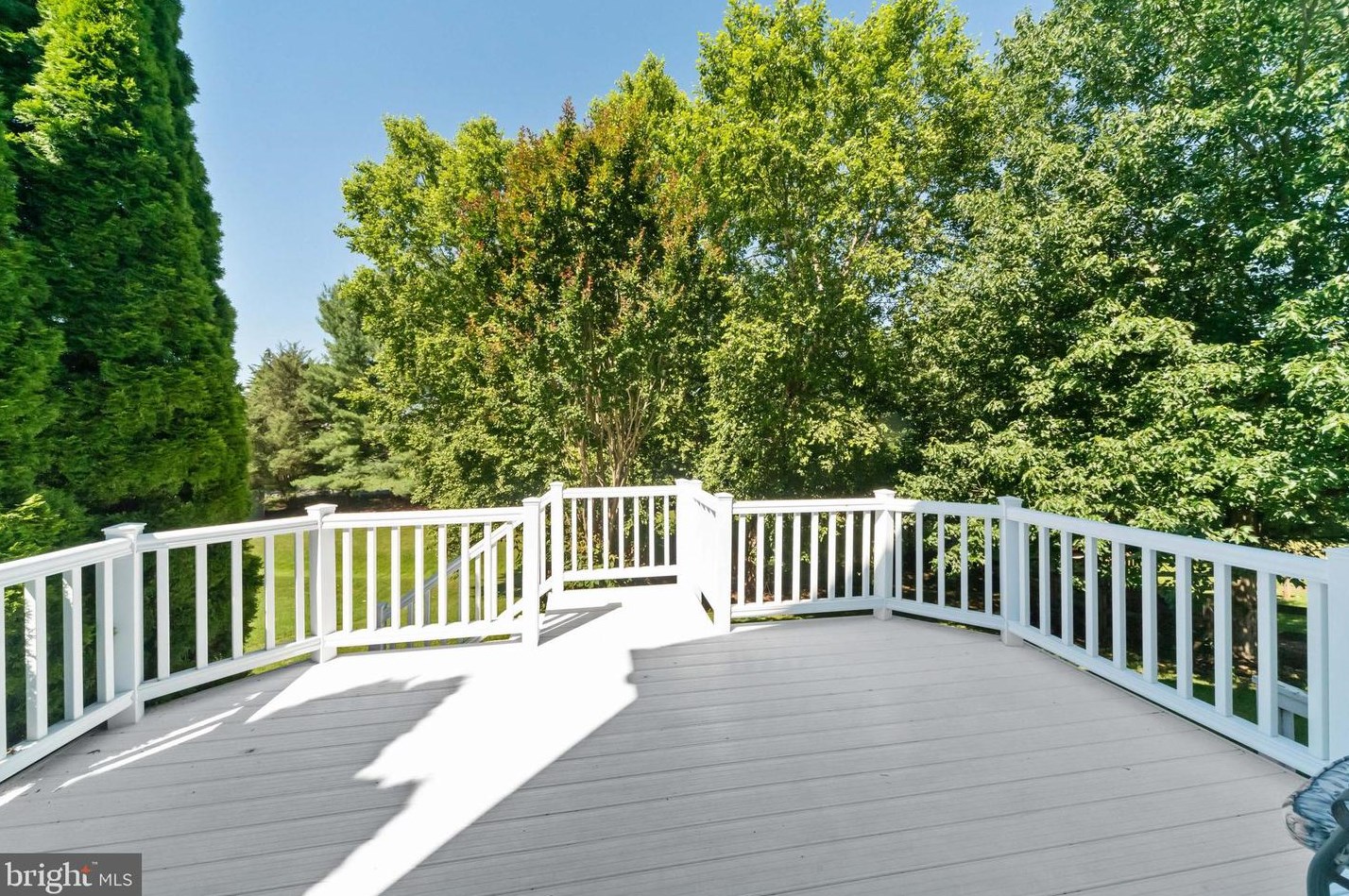 107 Ridge Ave, Taneytown MD  21787-2043 exterior