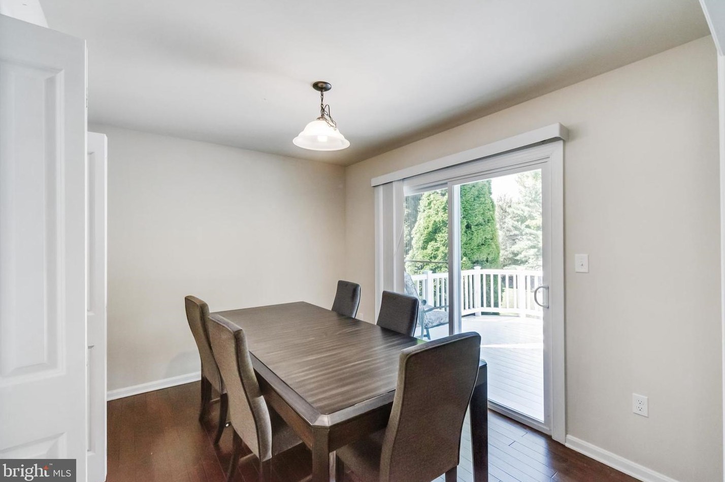 107 Ridge Ave, Taneytown MD  21787-2043 exterior